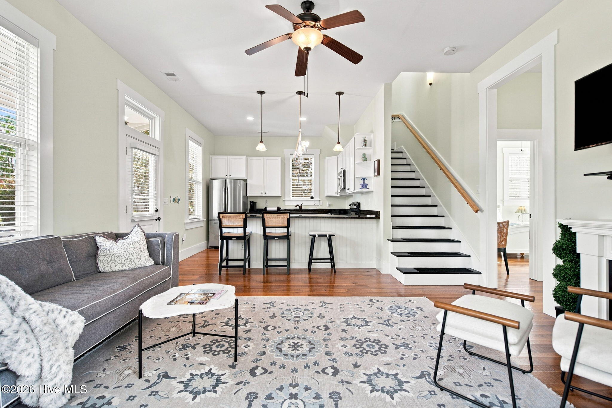 807 Meadowsweet Lane
