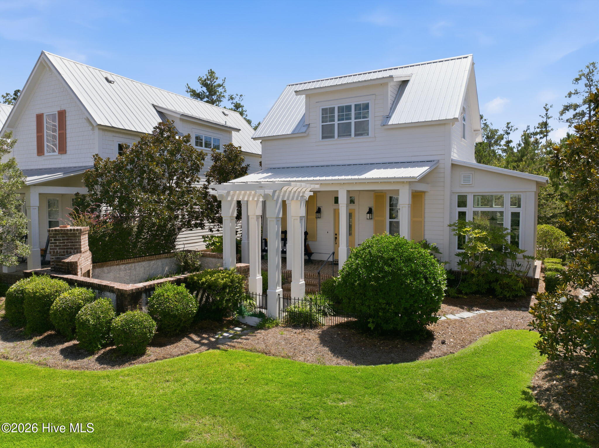 807 Meadowsweet Lane