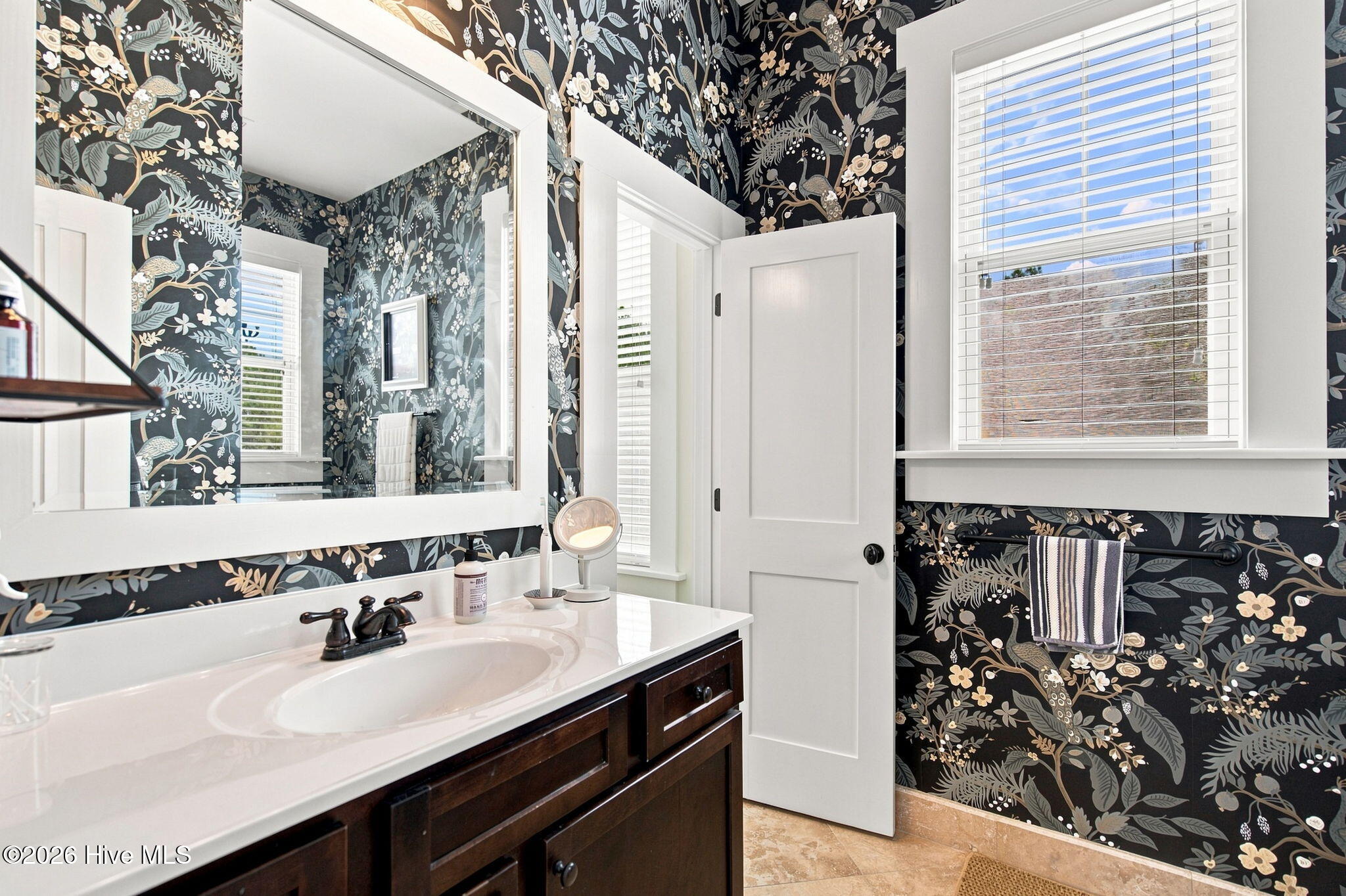 807 Meadowsweet Lane