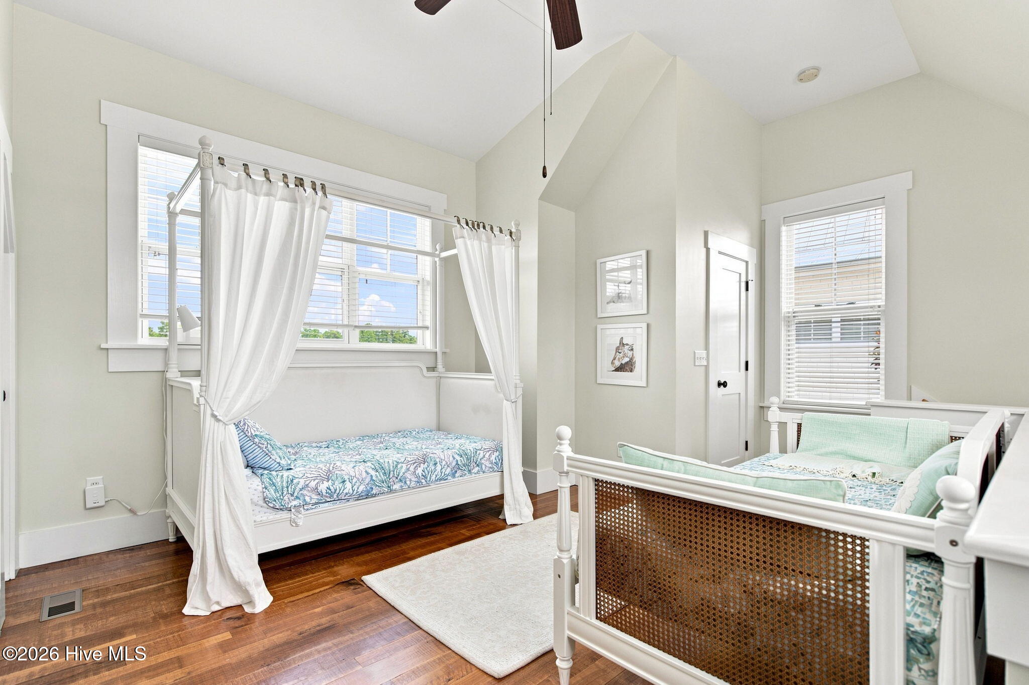 807 Meadowsweet Lane