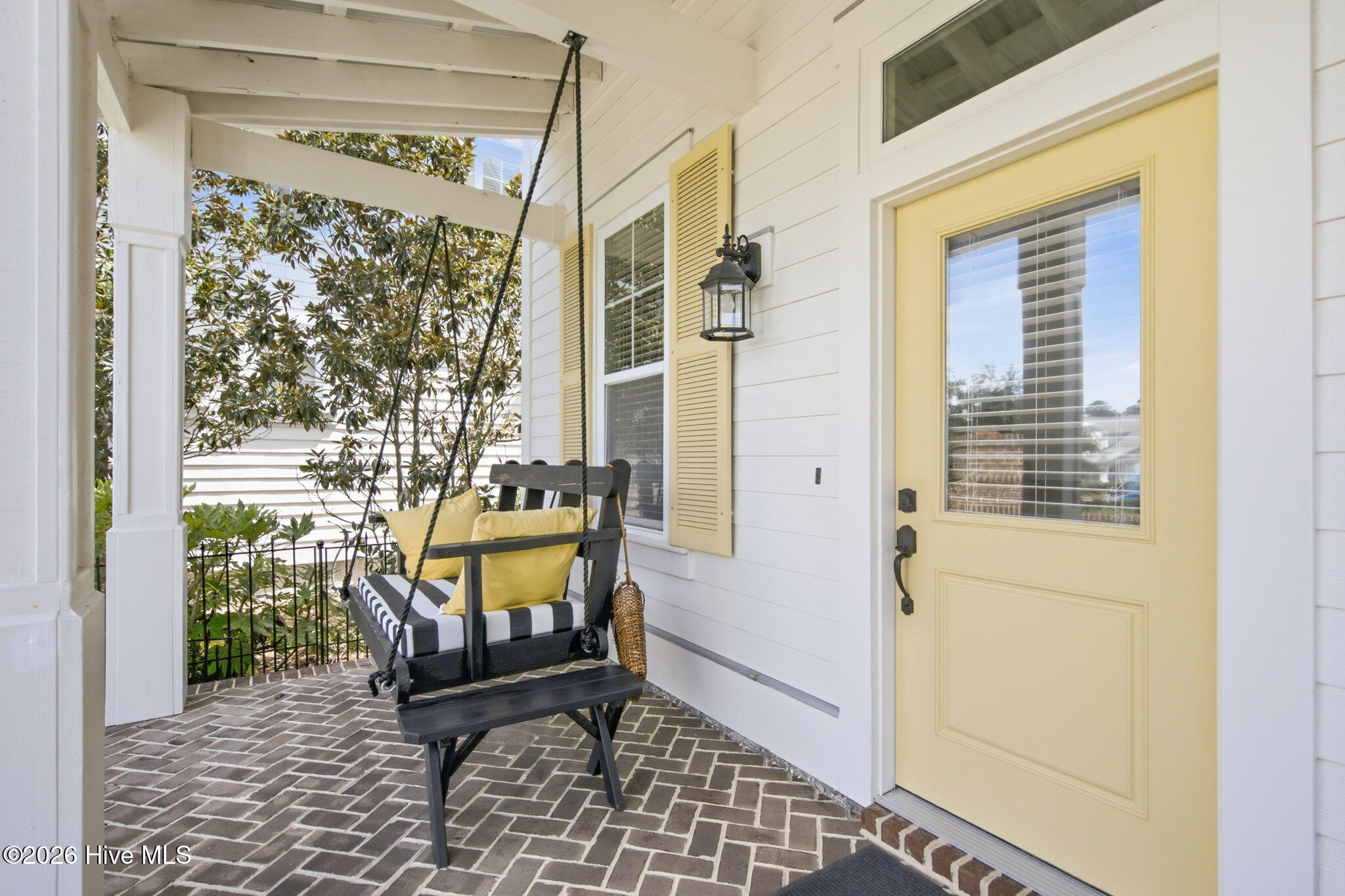 807 Meadowsweet Lane