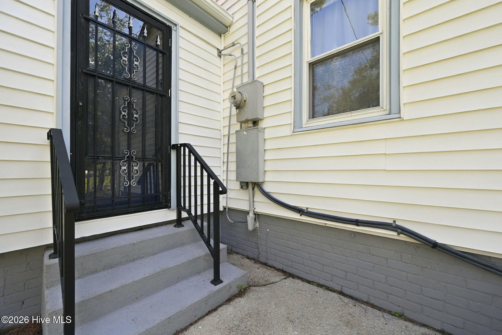 101 Elizabeth Street