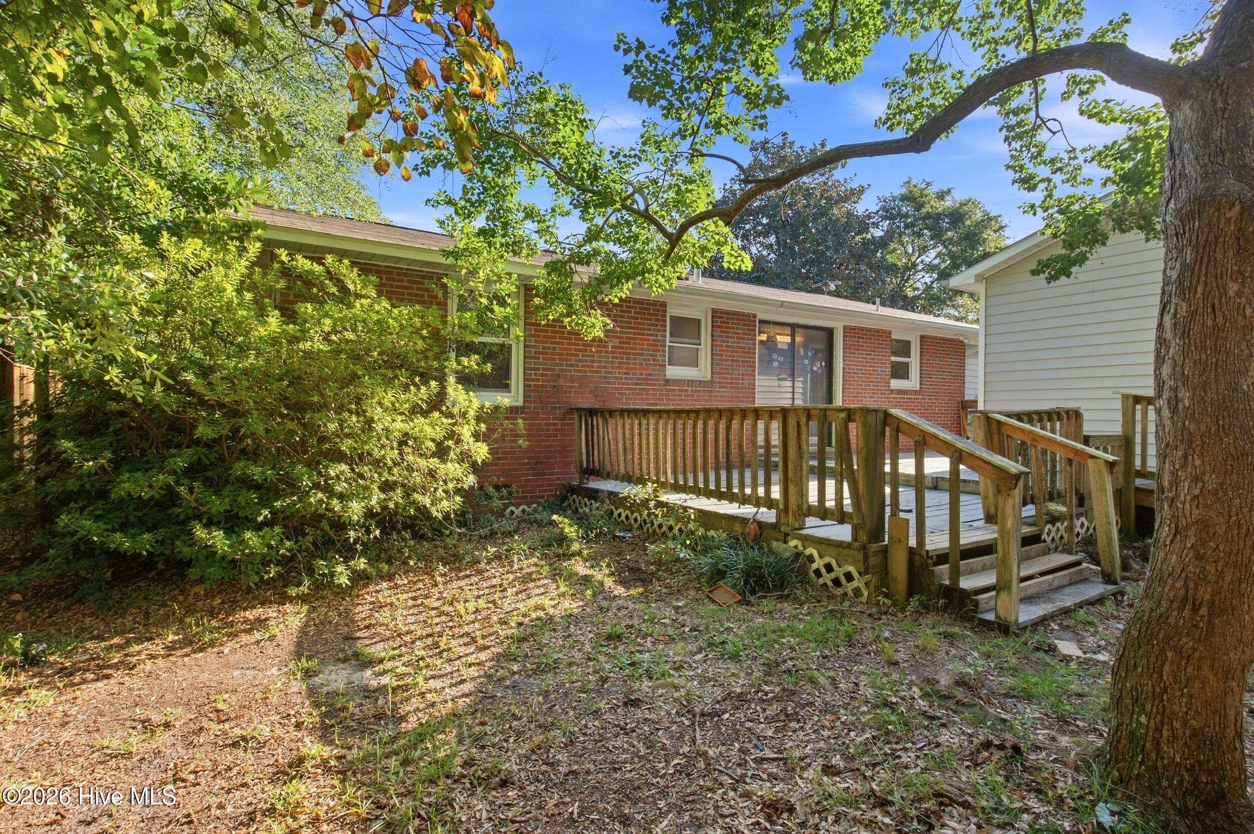 5706 Camellia Lane