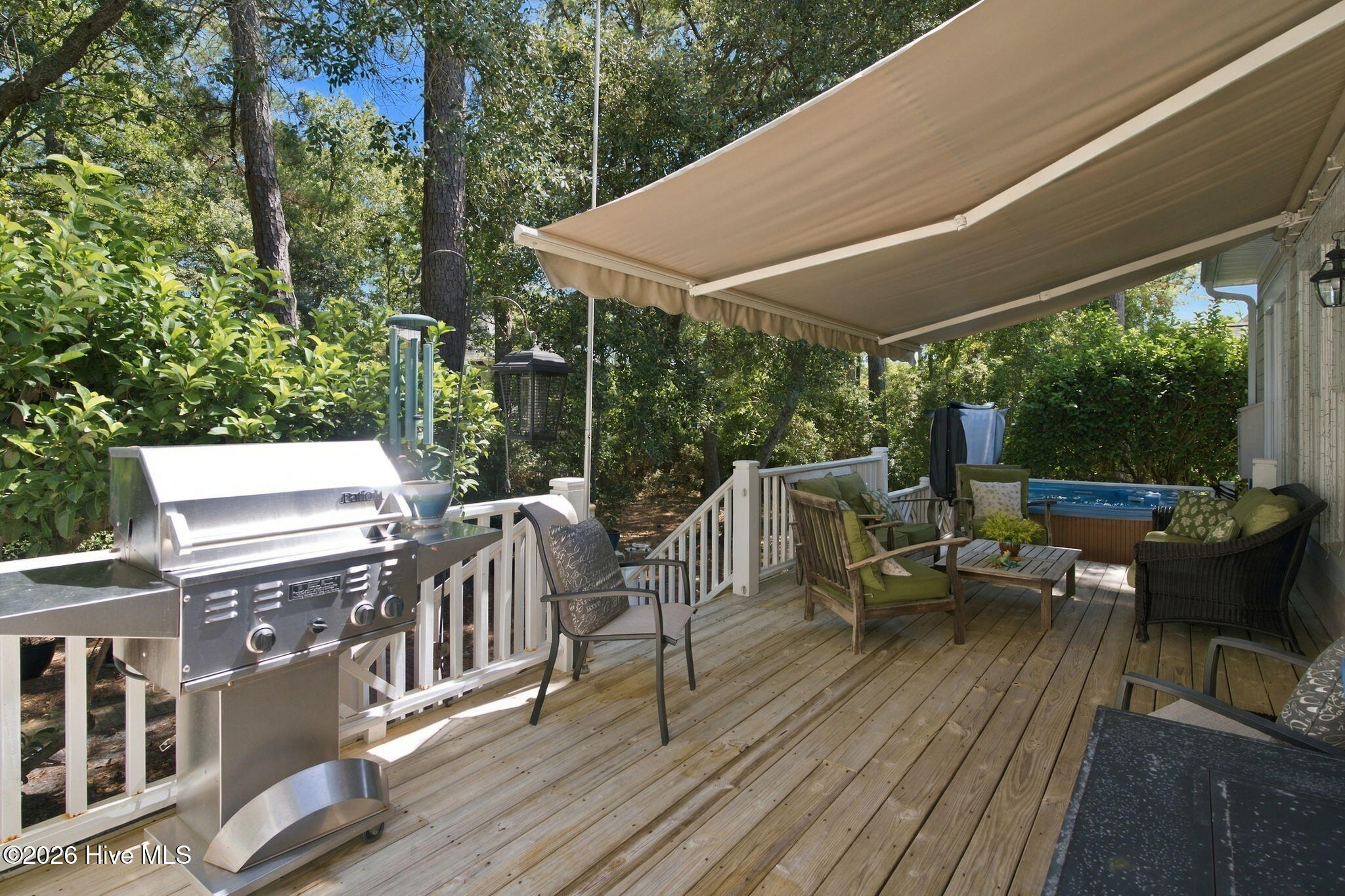 4404 Dragonfly Court SE
