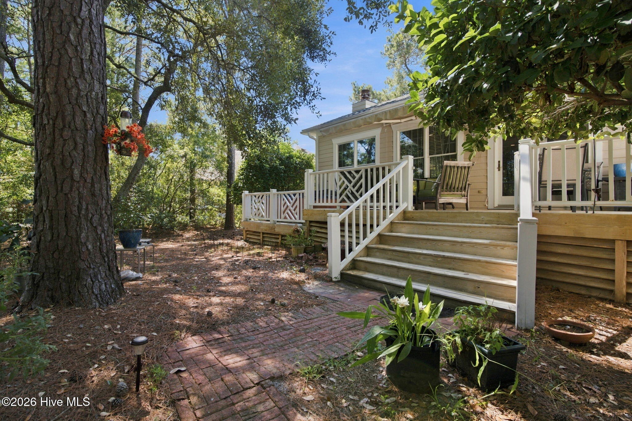 4404 Dragonfly Court SE