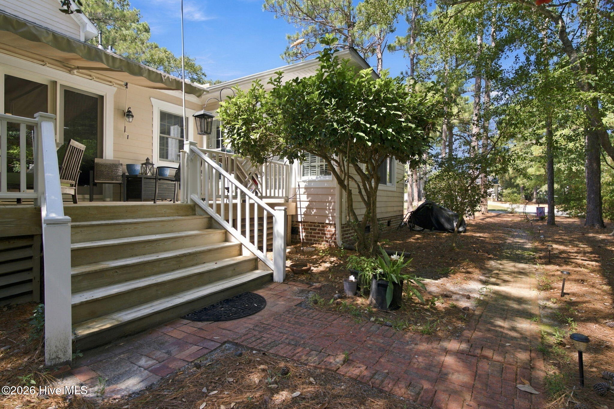4404 Dragonfly Court SE