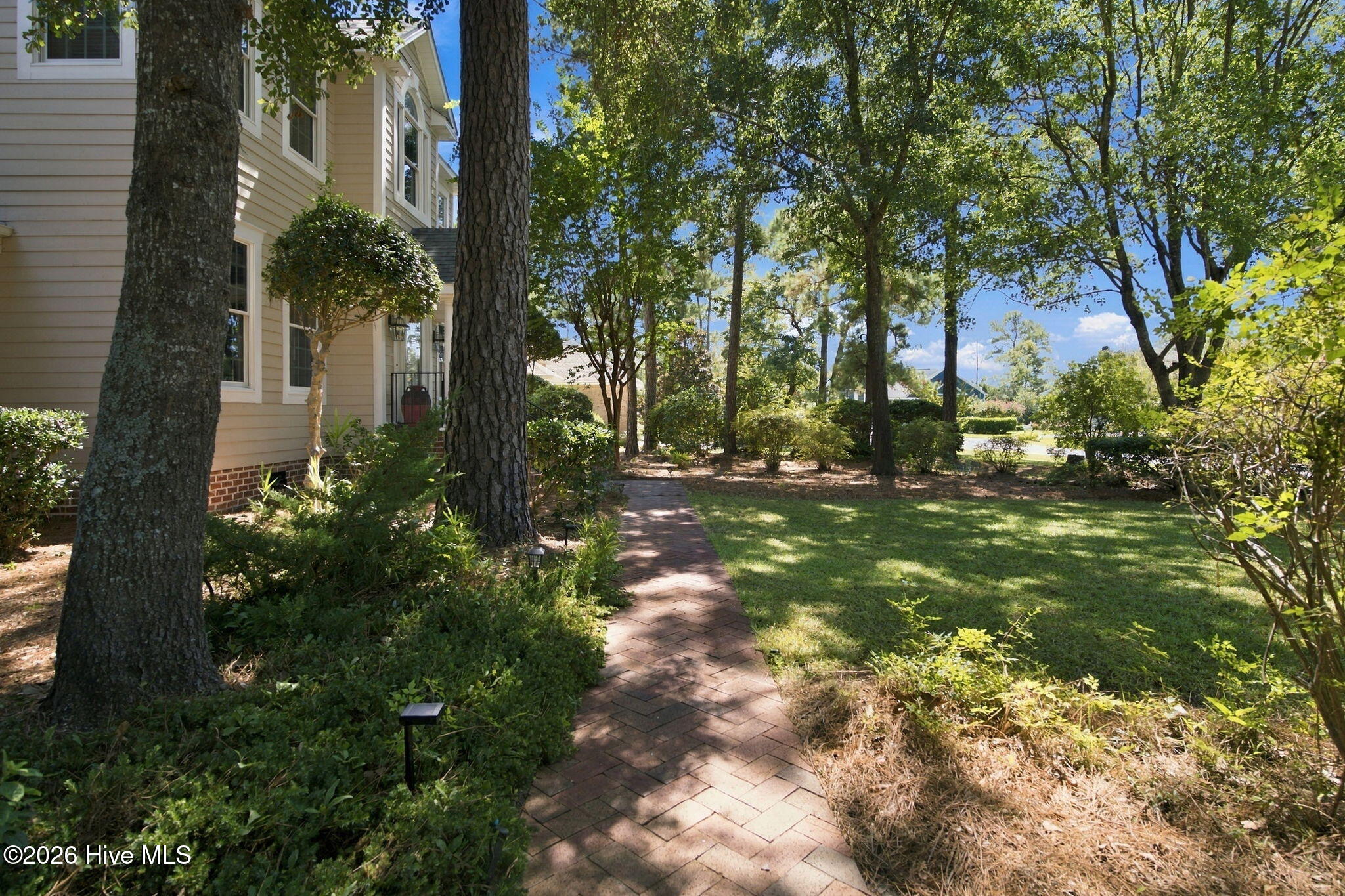 4404 Dragonfly Court SE
