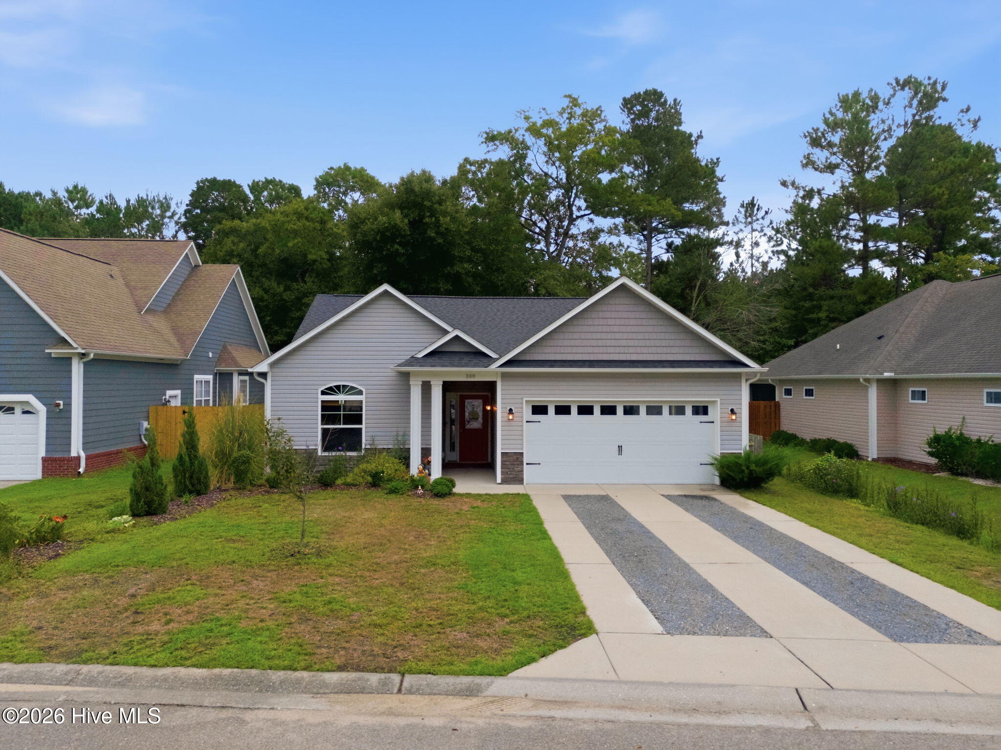 380 Southbend Court NE