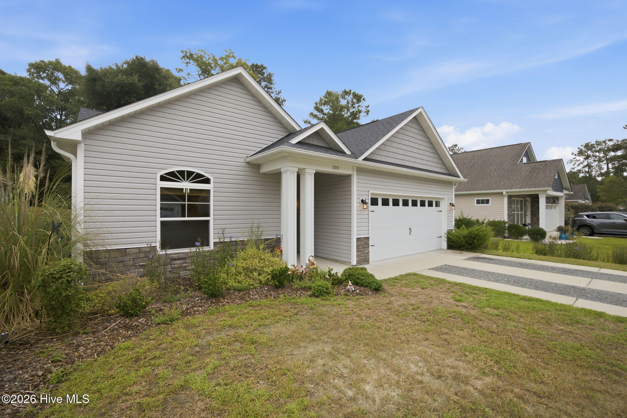 380 Southbend Court NE