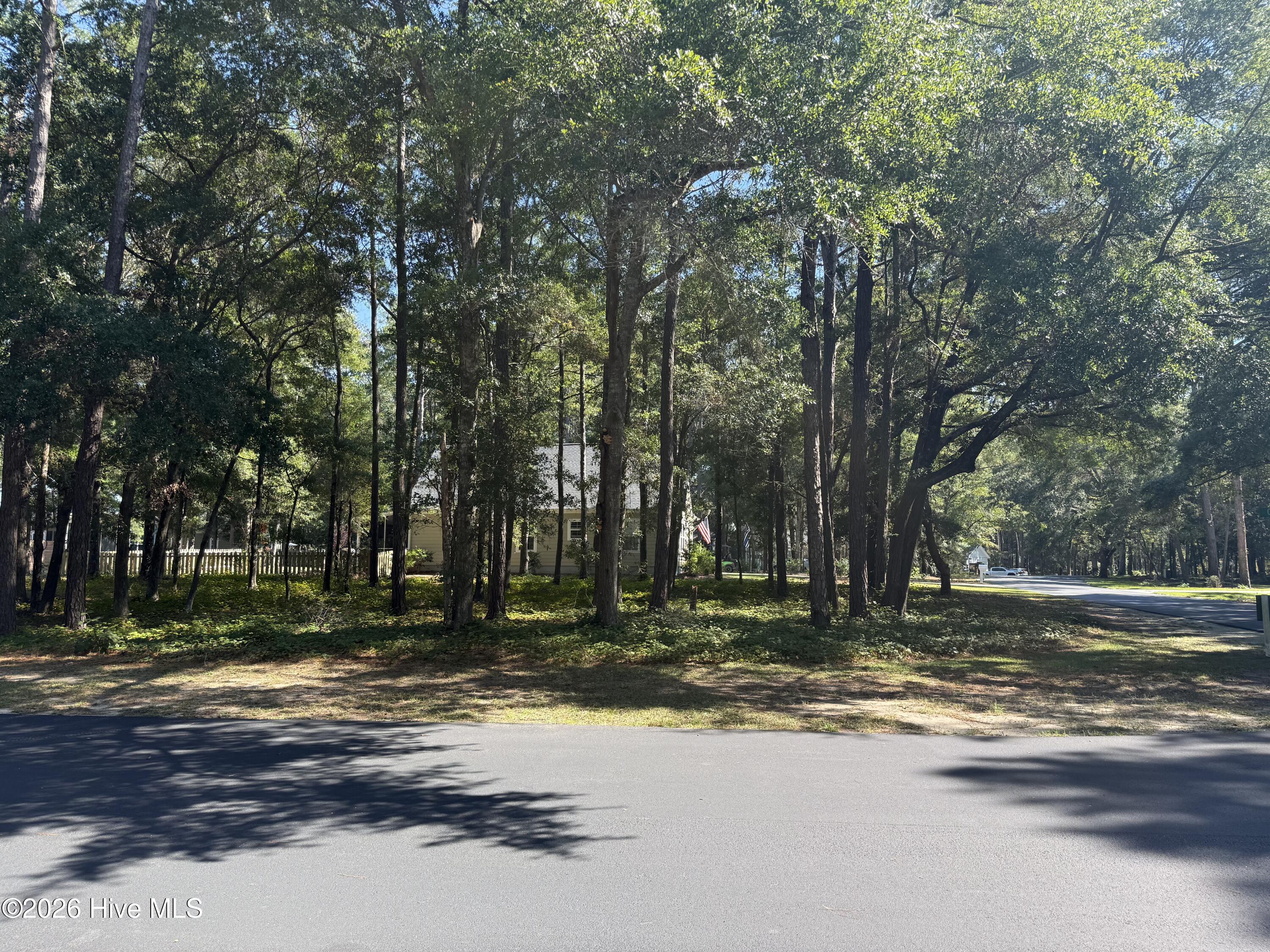 586 Folly Drive SE