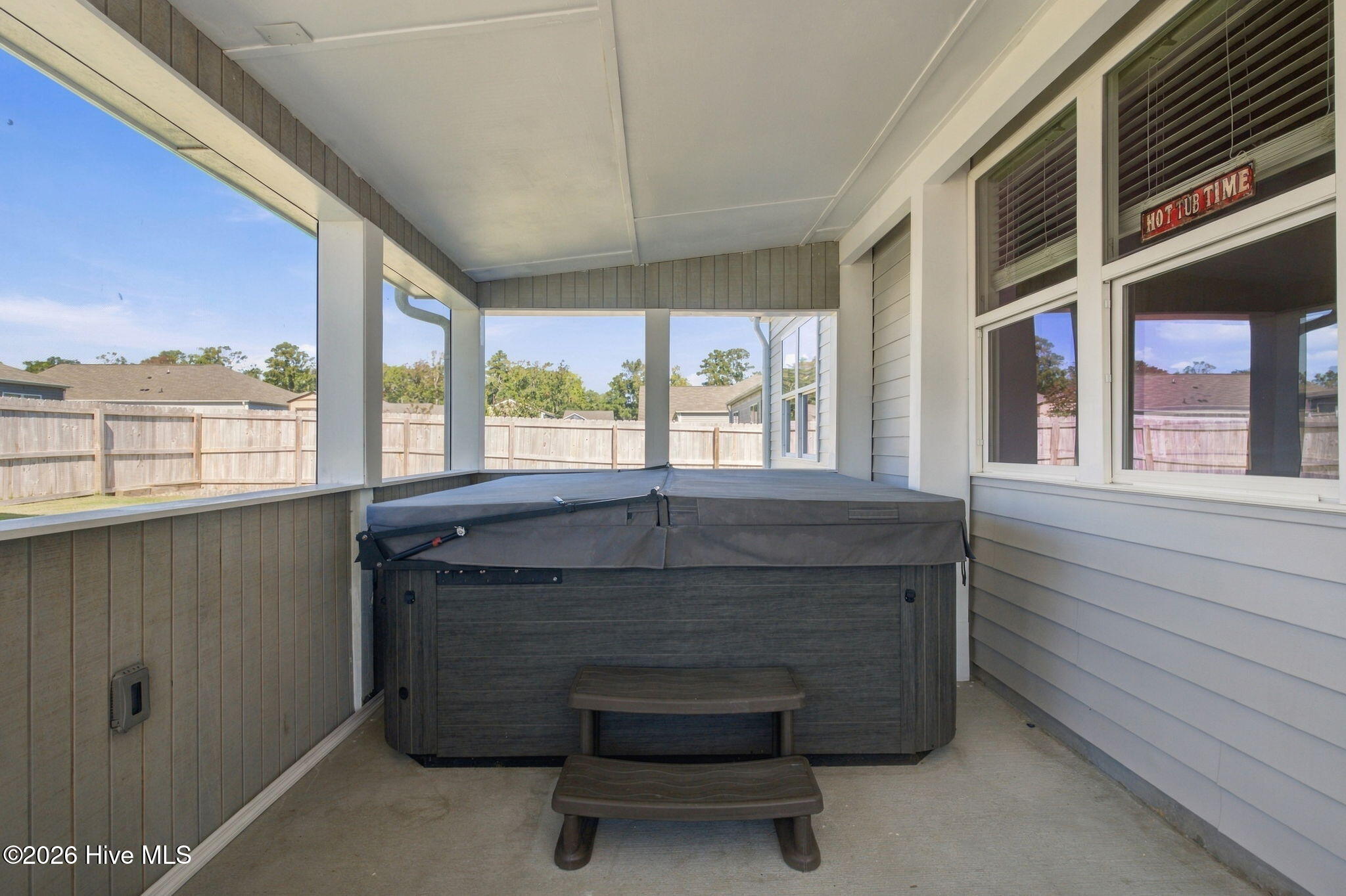 2513 Sandy Banks Lane