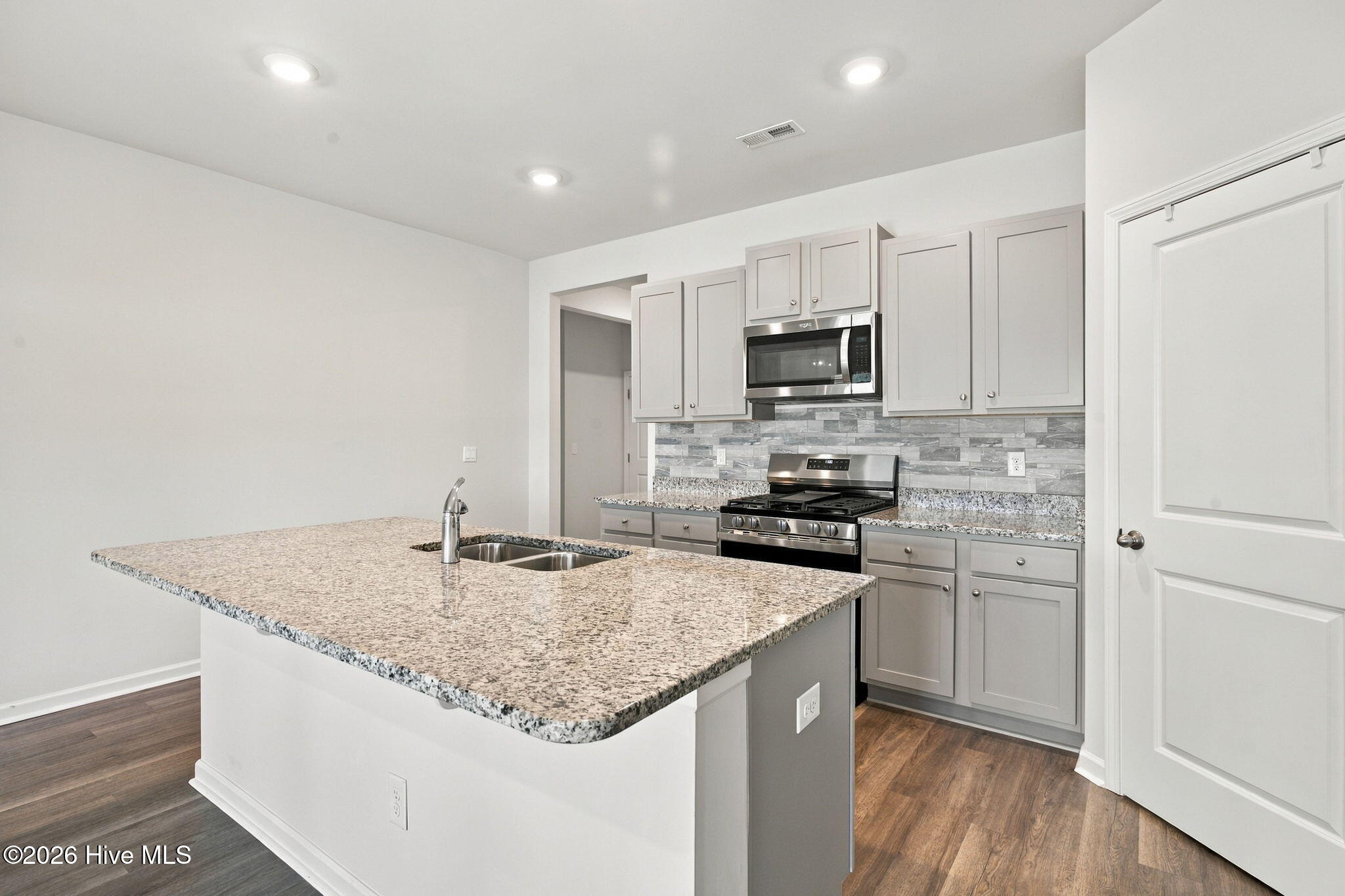 2513 Sandy Banks Lane