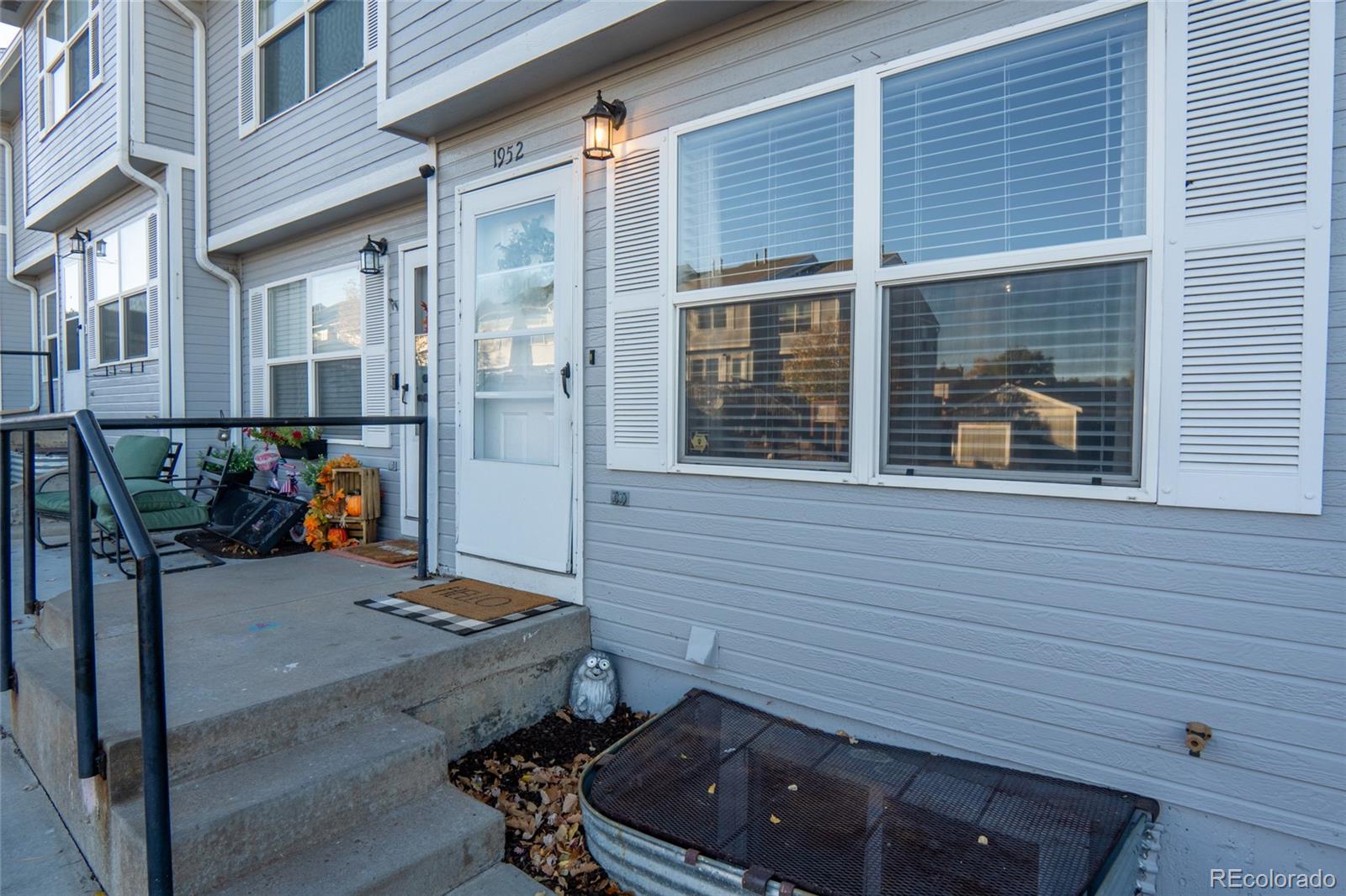 1952 Oakcrest Circle Unit: 5