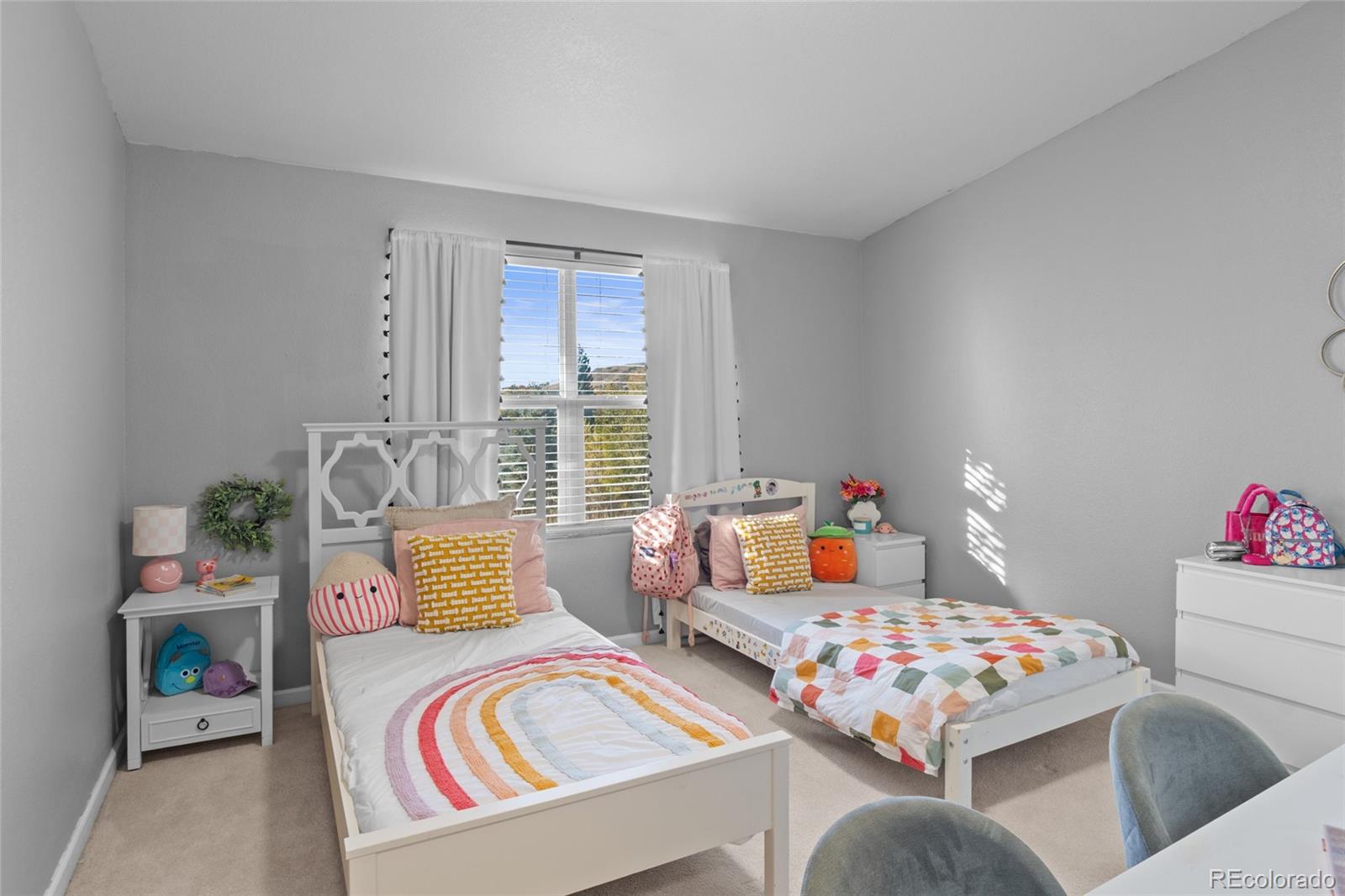 1952 Oakcrest Circle Unit: 5
