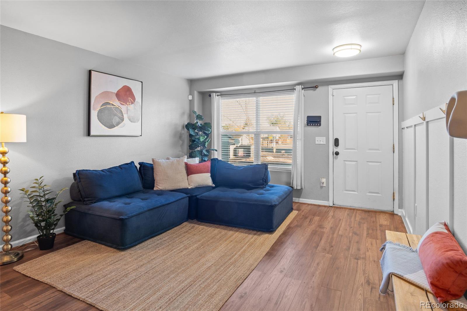1952 Oakcrest Circle Unit: 5