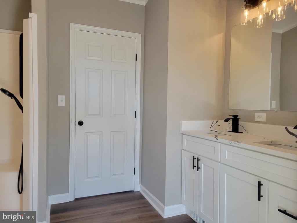 257 THREE SQUARE HOLLOW ROAD
