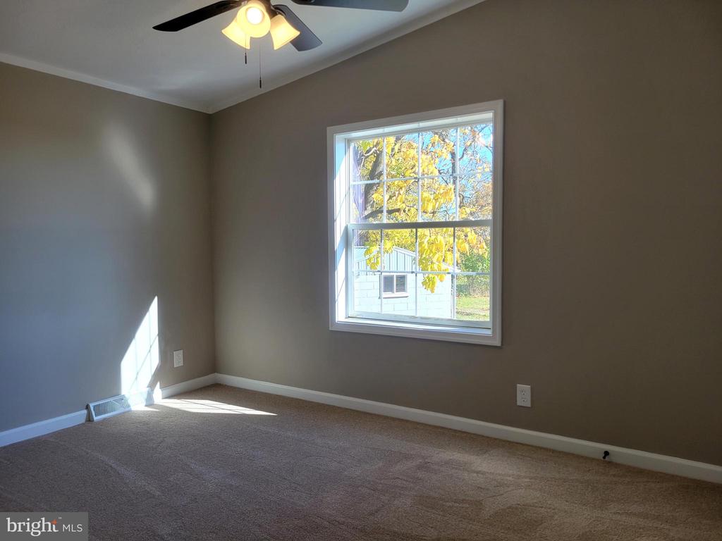 257 THREE SQUARE HOLLOW ROAD
