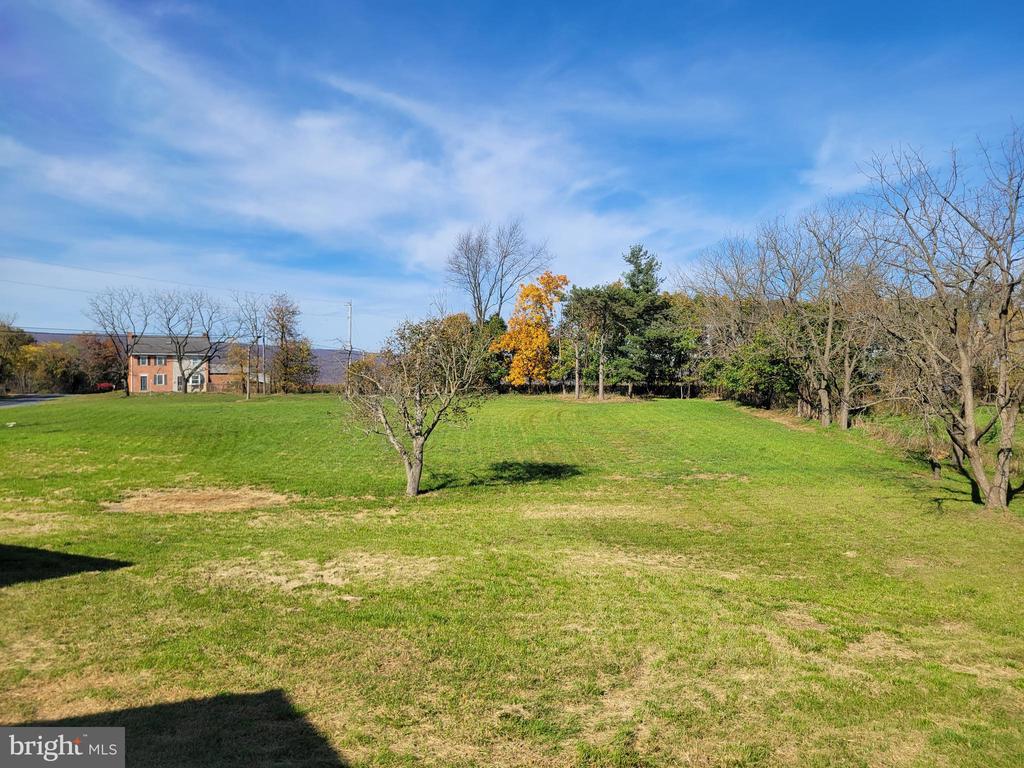 257 THREE SQUARE HOLLOW ROAD