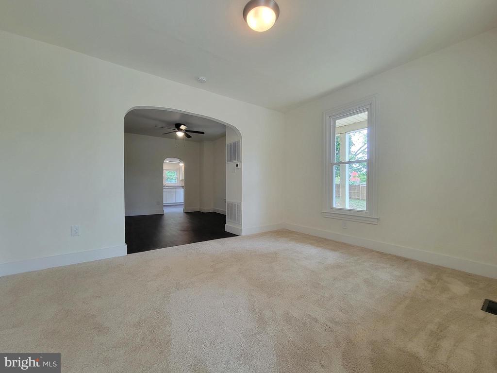 1302 4TH STREET