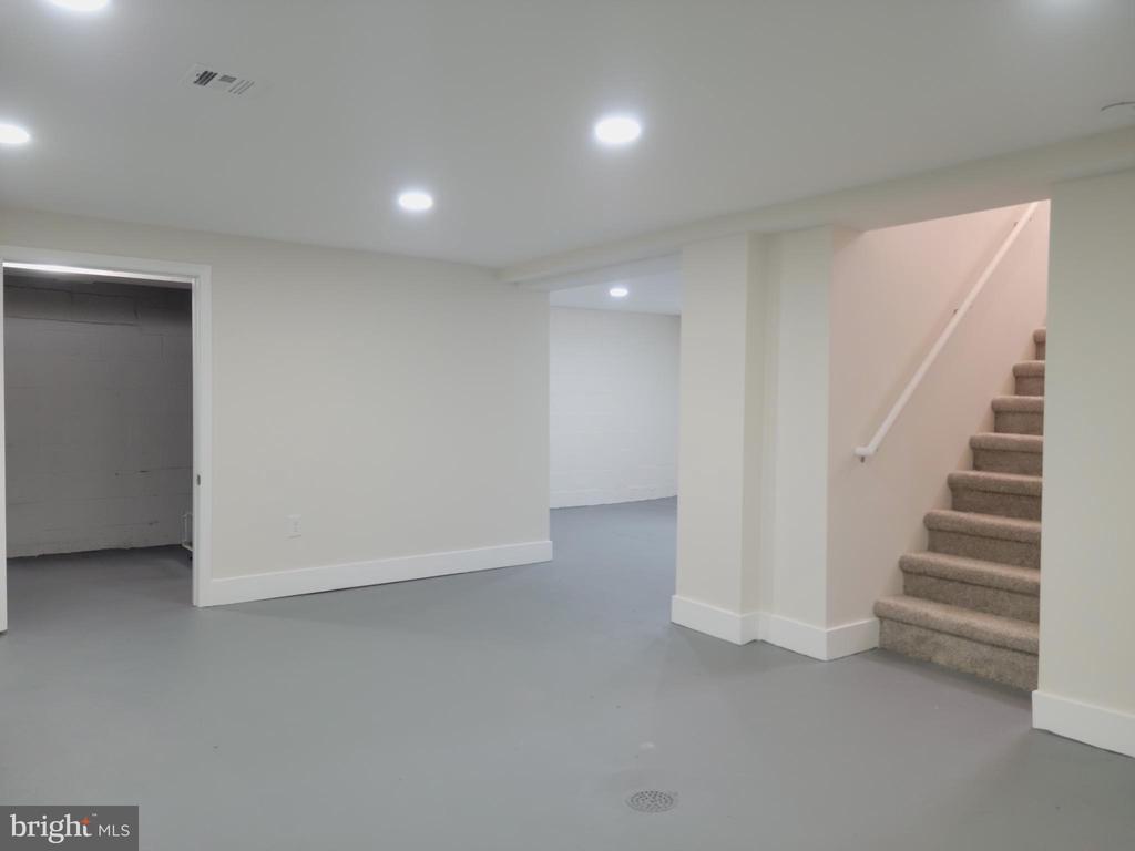 1333 BRANDT AVENUE