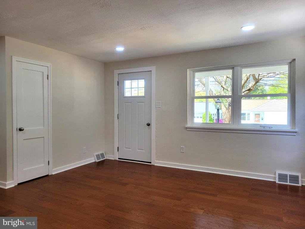 1333 BRANDT AVENUE