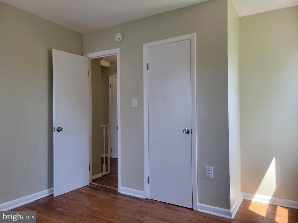 267 W HIGH STREET