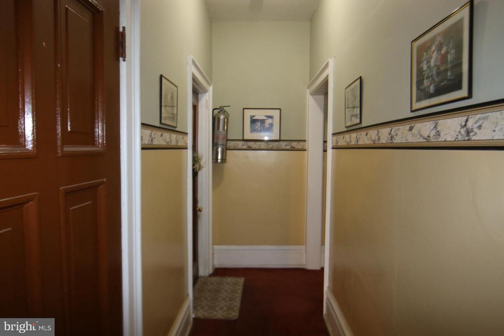 112 N HARRISBURG STREET