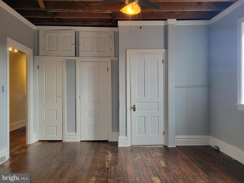 219 S. UNION STREET