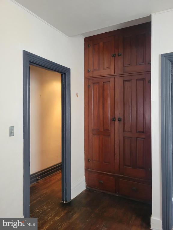 219 S. UNION STREET