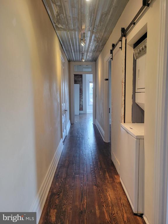 219 S. UNION STREET