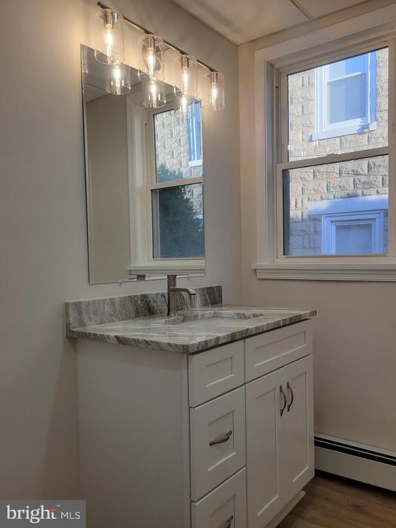 317 S 4TH STREET