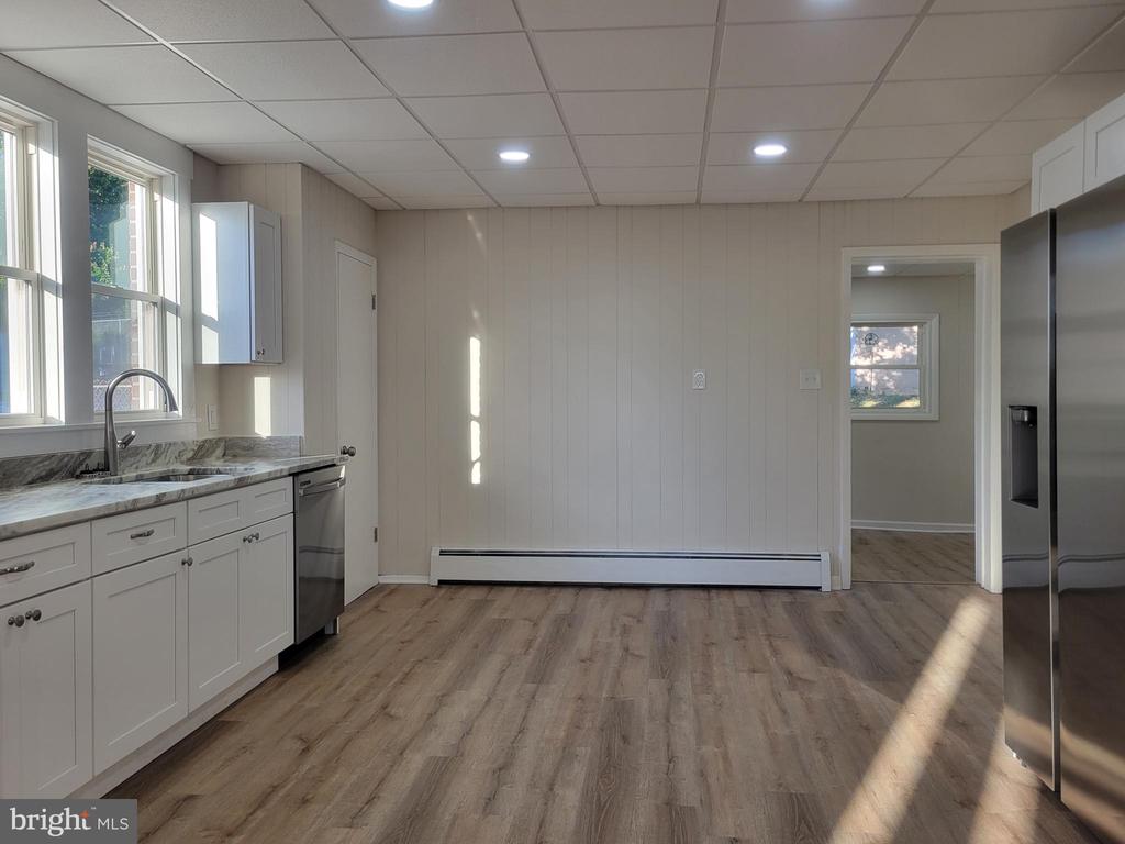 317 S 4TH STREET