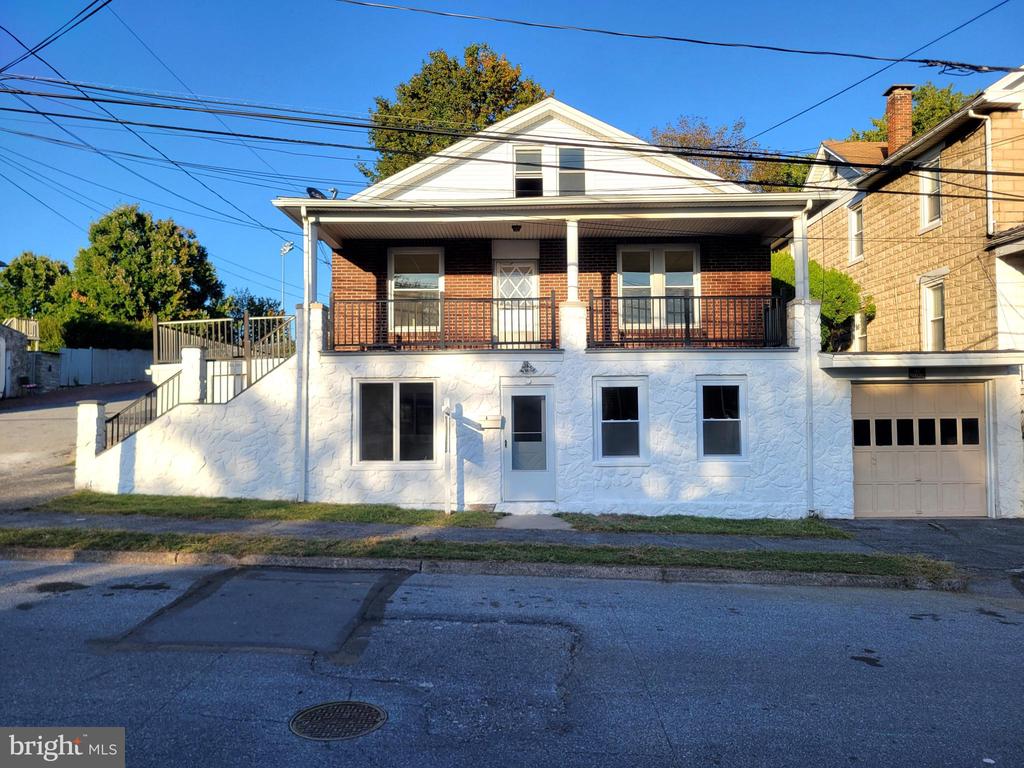317 S 4TH STREET