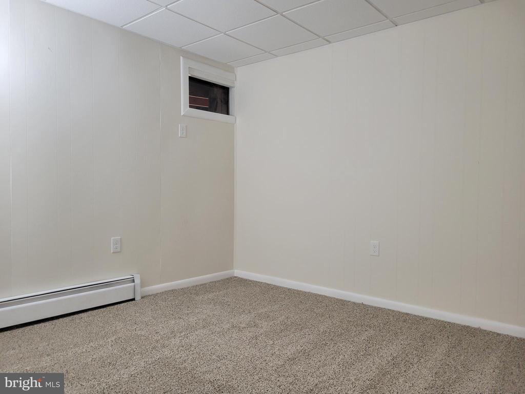 317 S 4TH STREET