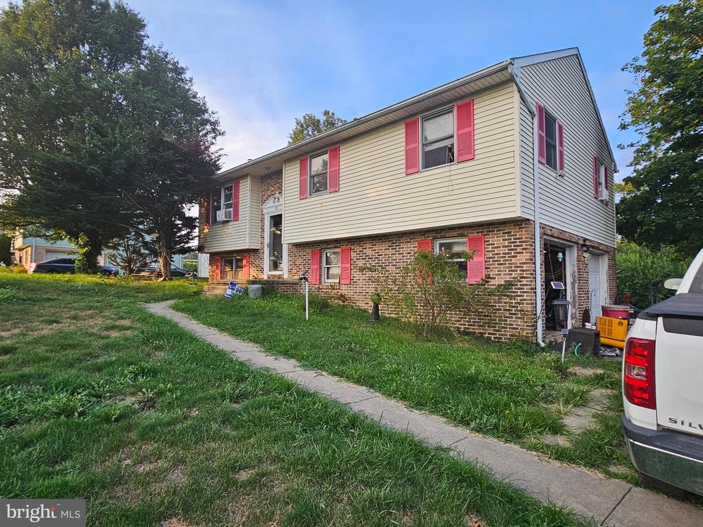 1739 BEAVER VALLEY PIKE