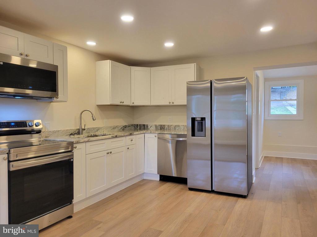 1211 MONTOUR ROAD