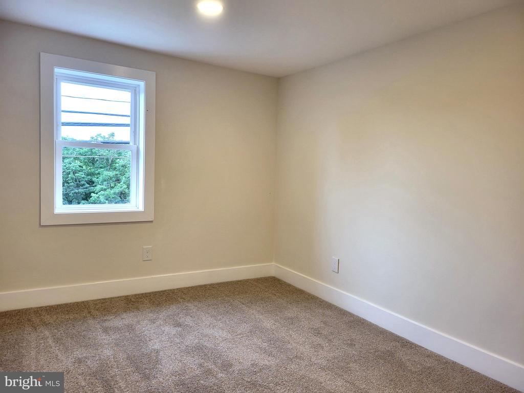 1211 MONTOUR ROAD
