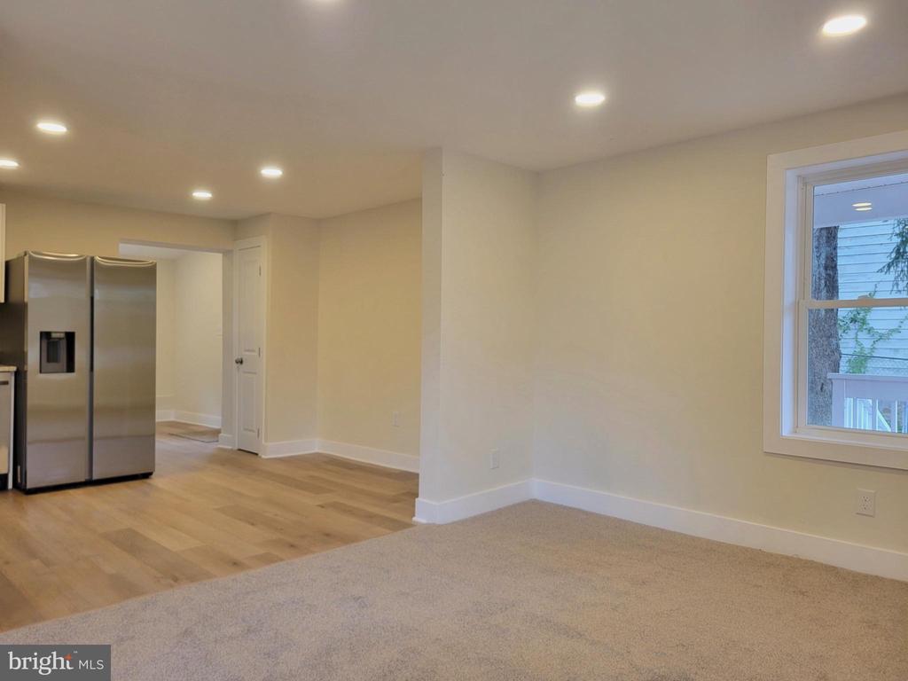 1211 MONTOUR ROAD