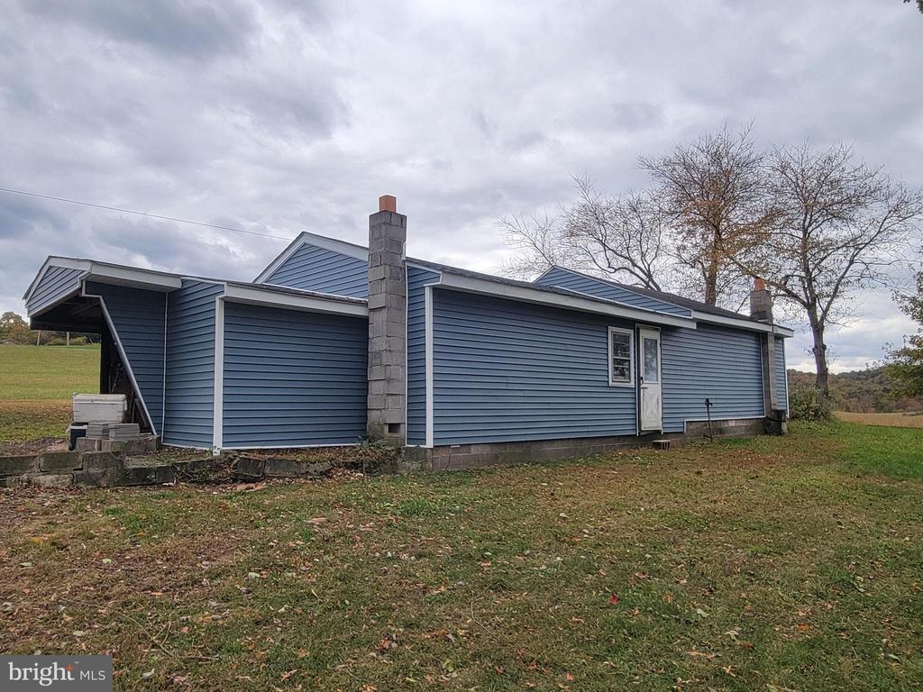 40 SMITH ROAD