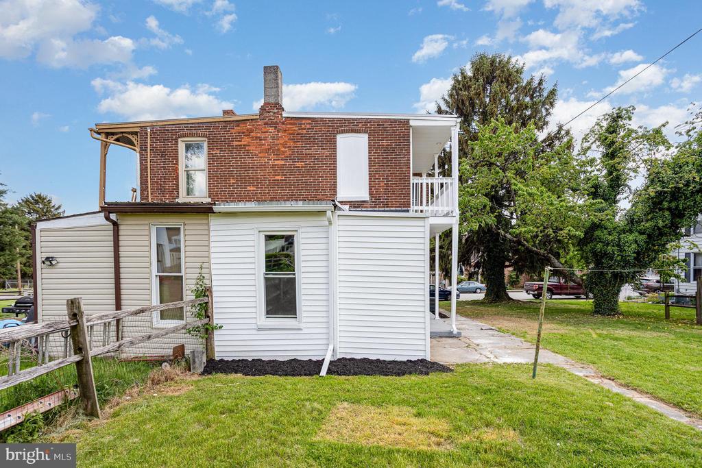 332 CHERRY STREET