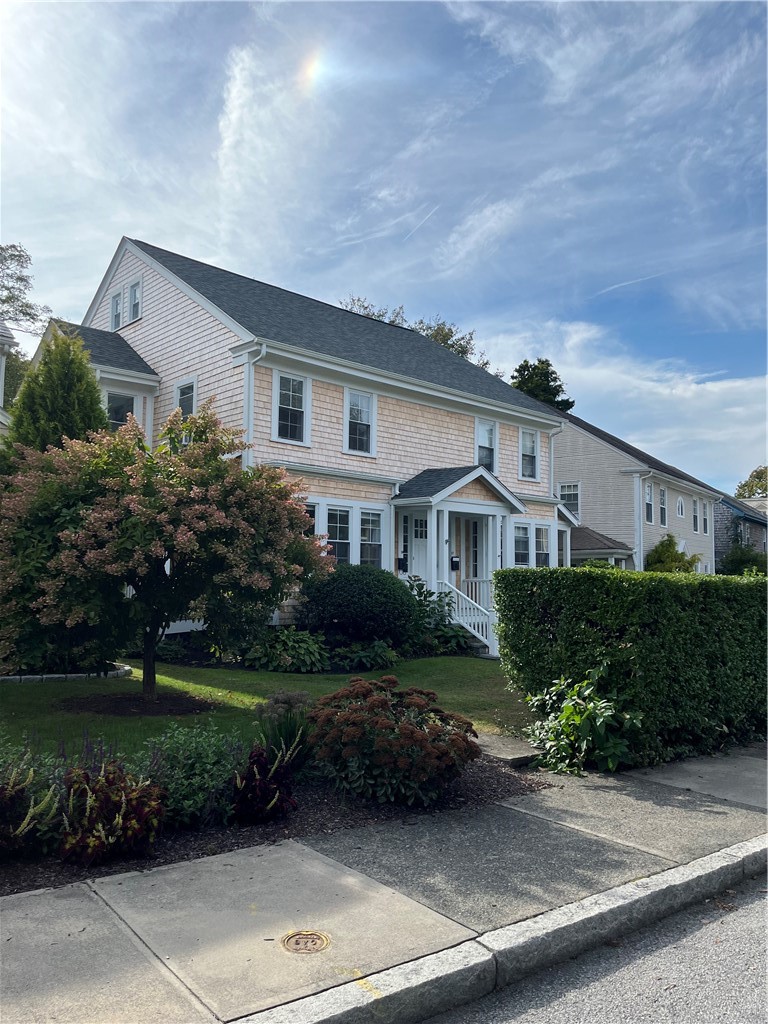 19 Pell Street