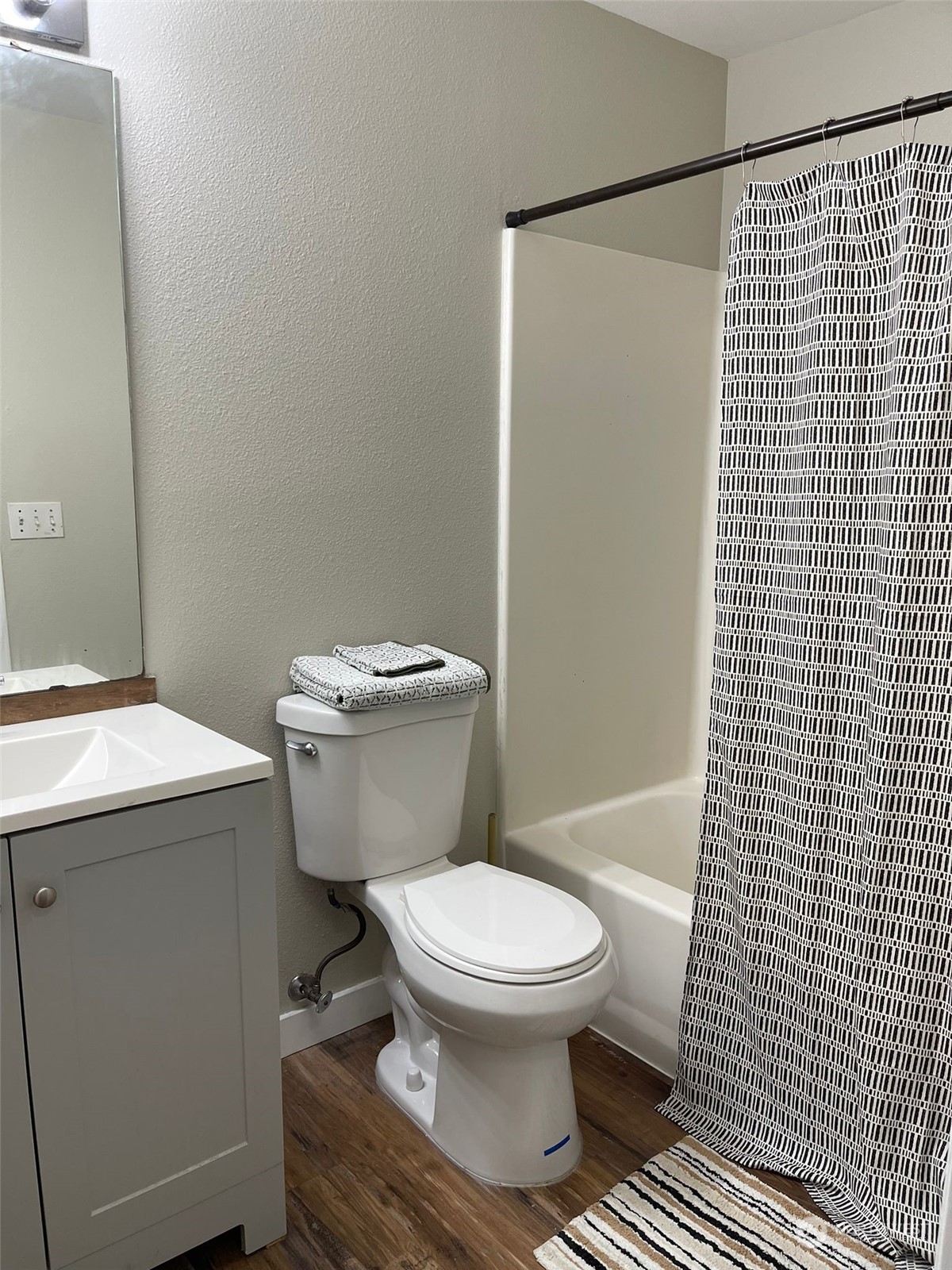 2123 D Street SE Unit: B