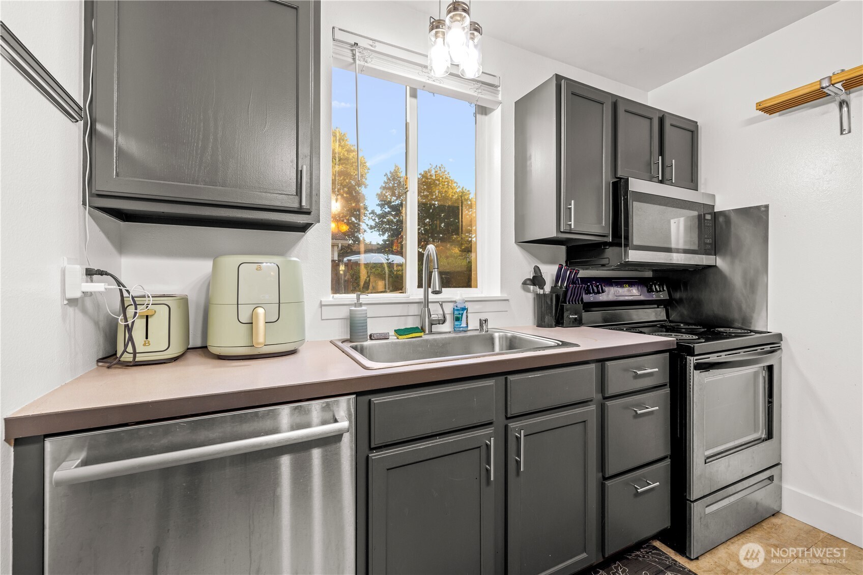2812 D Place SE Unit: A