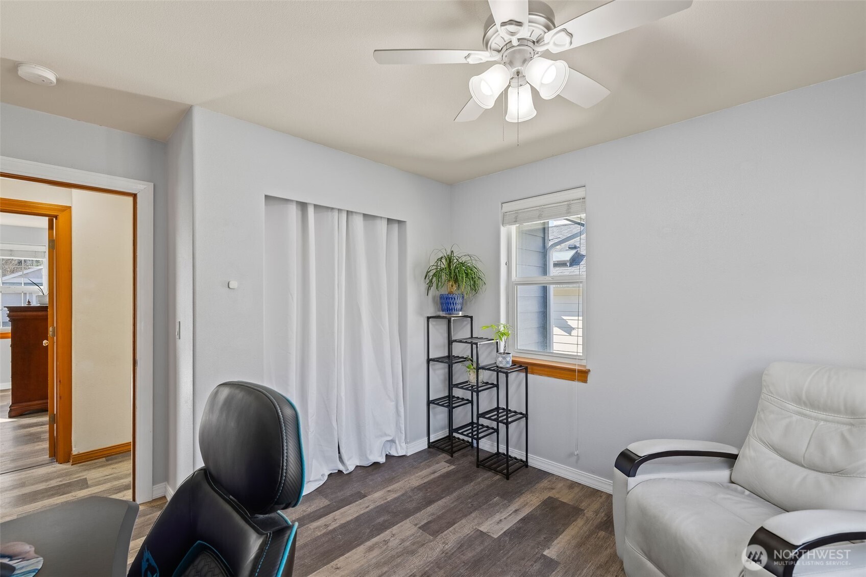4525 5th Drive SE