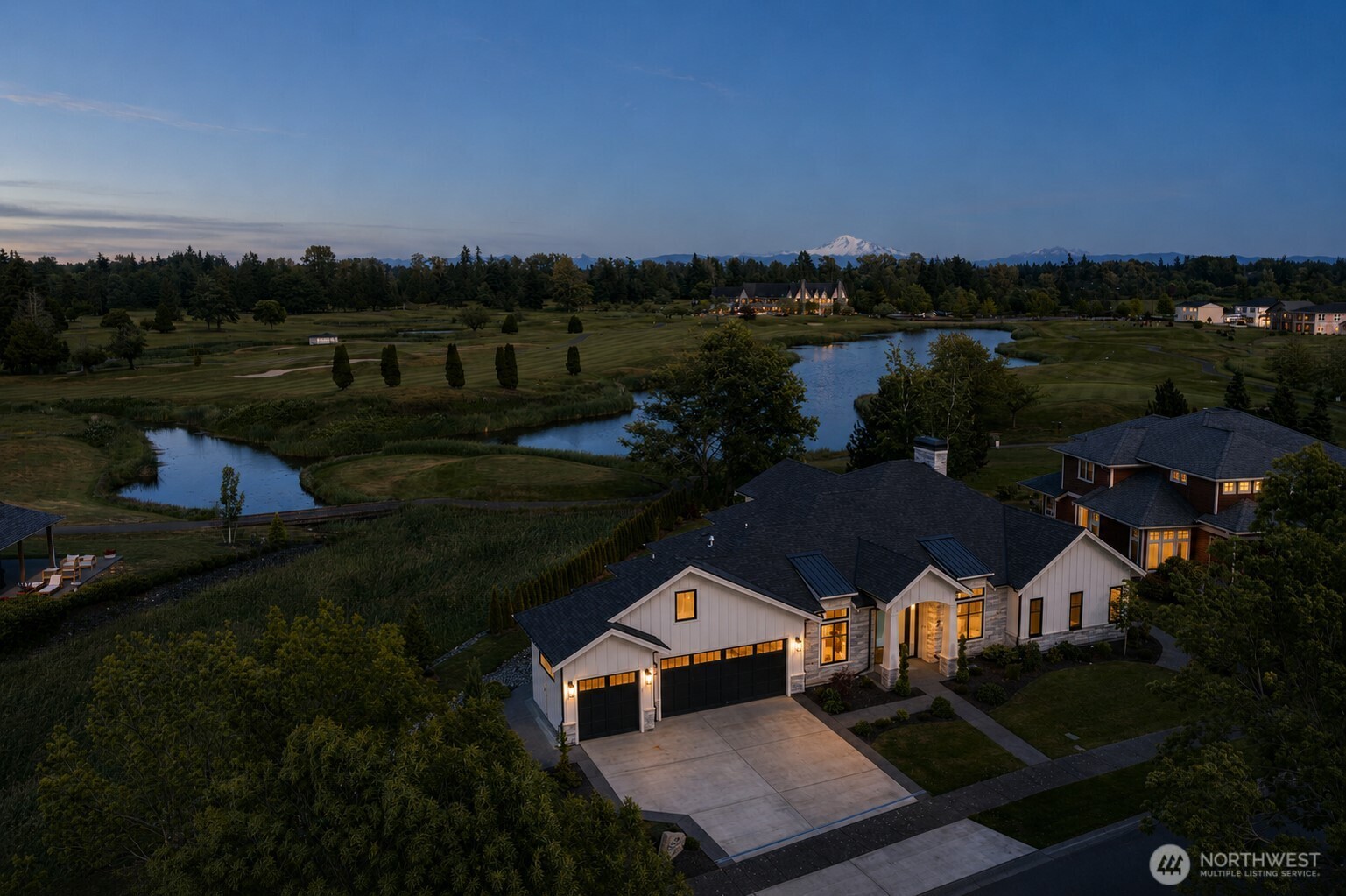 8636 Ashbury Court