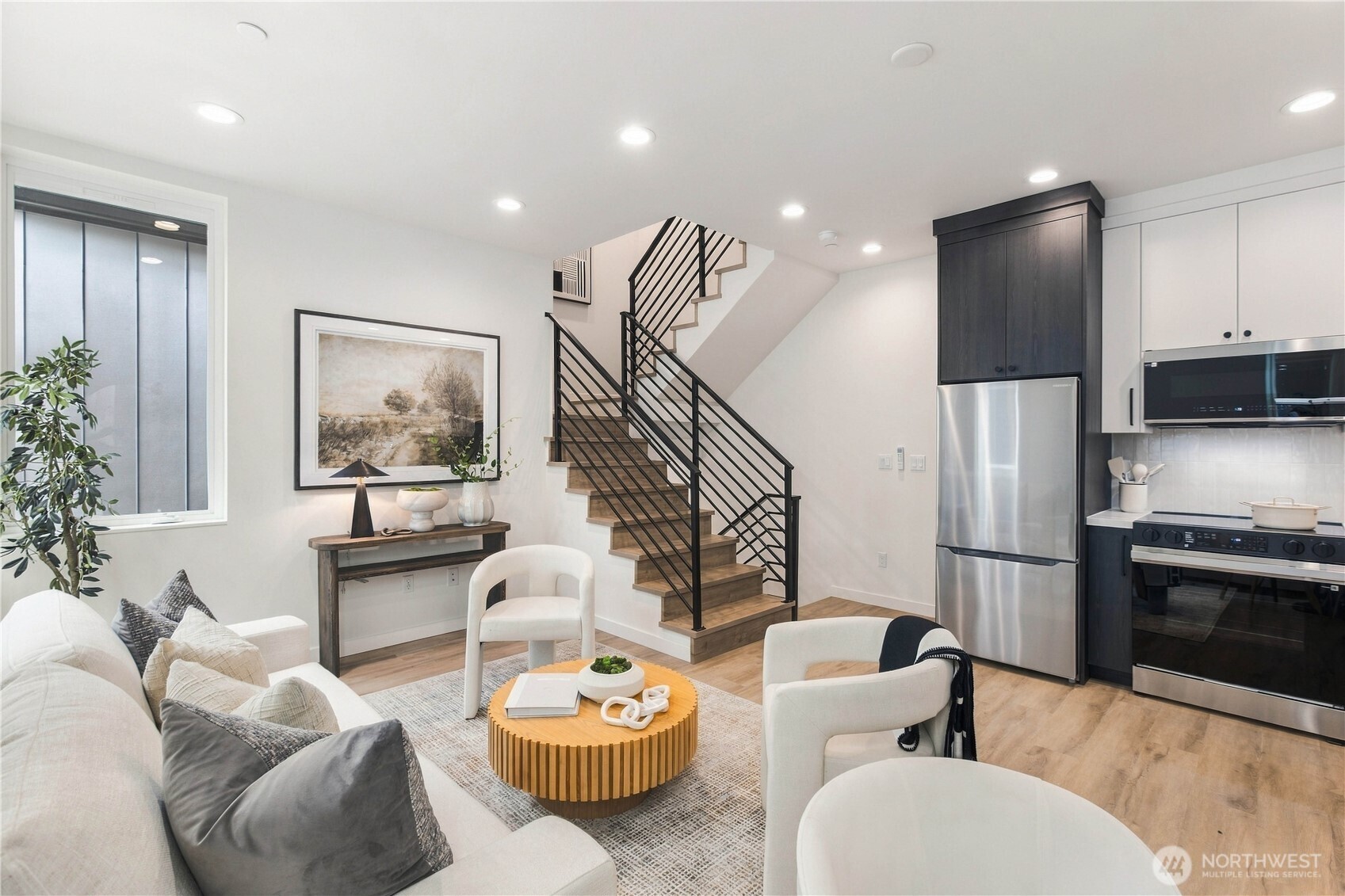 2328 Franklin Avenue E Unit: G