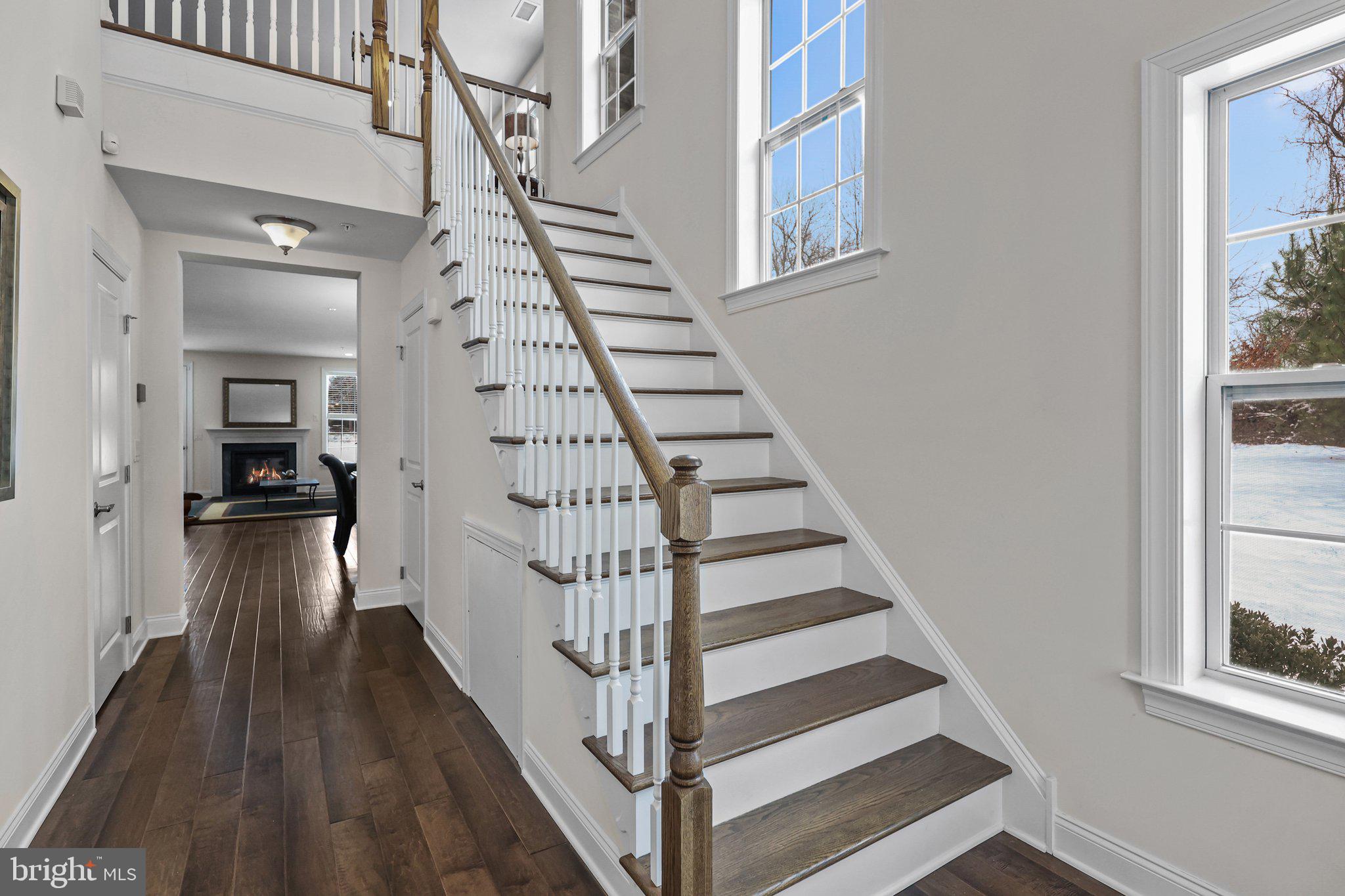 10 FERN DRIVE