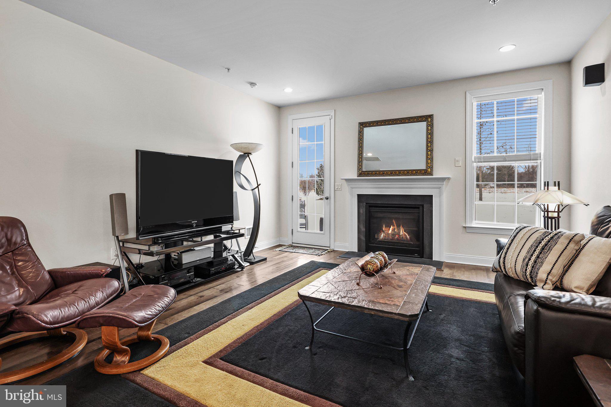 10 FERN DRIVE