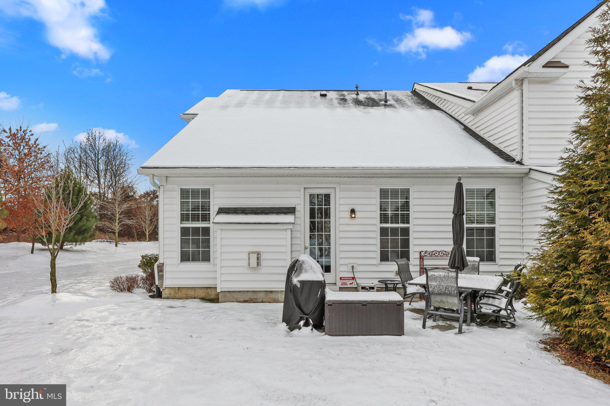 10 FERN DRIVE