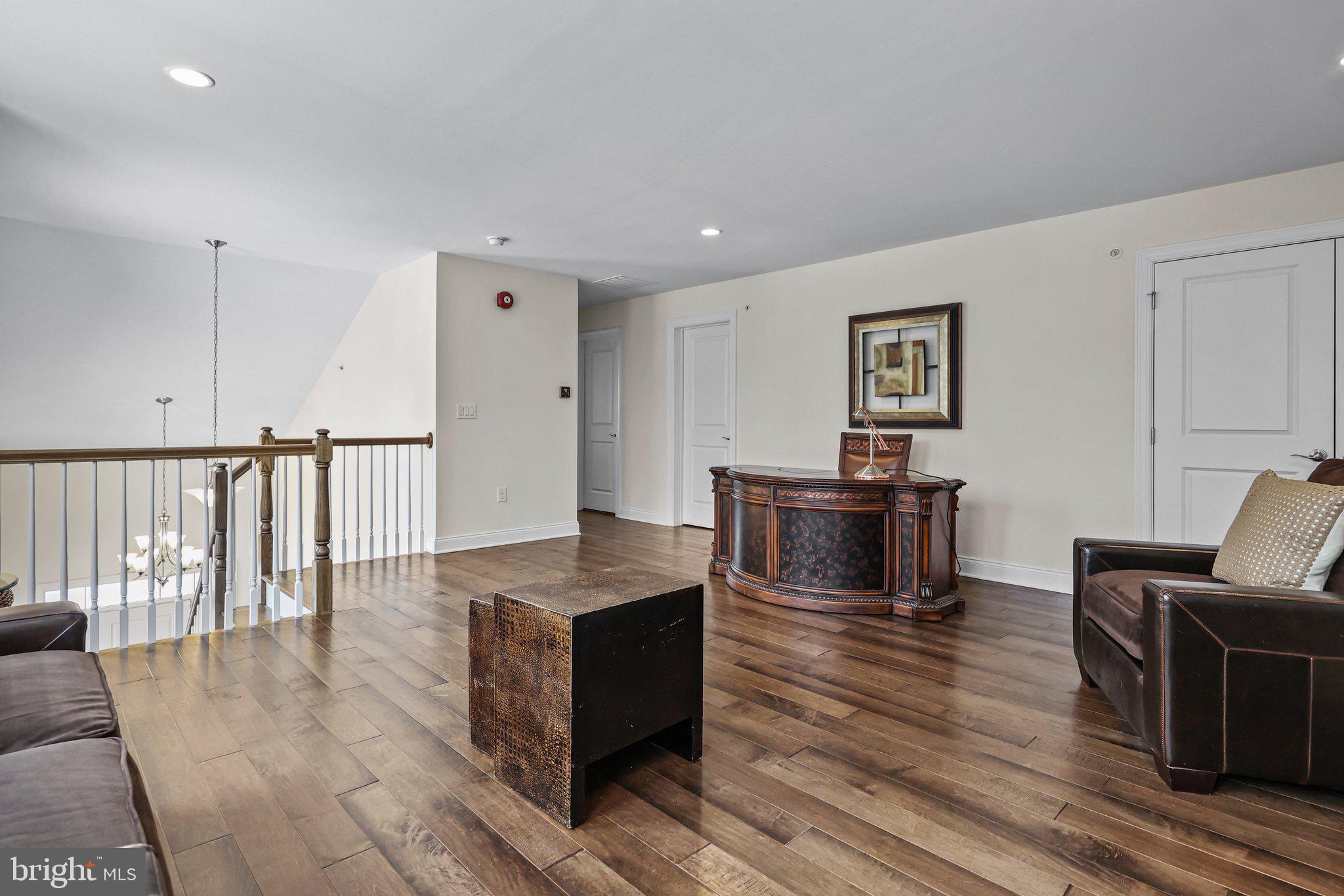 10 FERN DRIVE